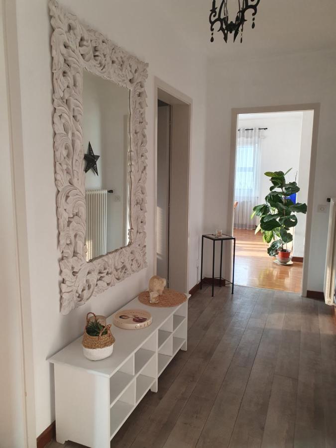 Charming Penthouse Near Como Lake Chiasso Ngoại thất bức ảnh