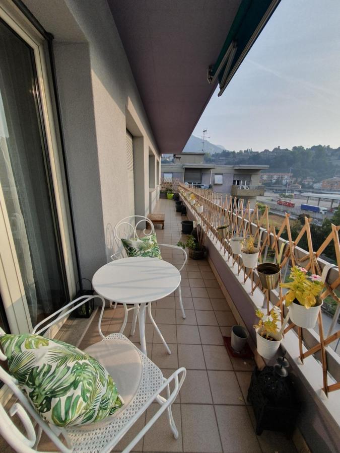 Charming Penthouse Near Como Lake Chiasso Ngoại thất bức ảnh