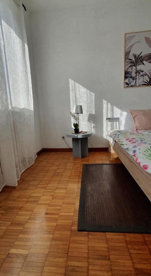 Charming Penthouse Near Como Lake Chiasso Ngoại thất bức ảnh